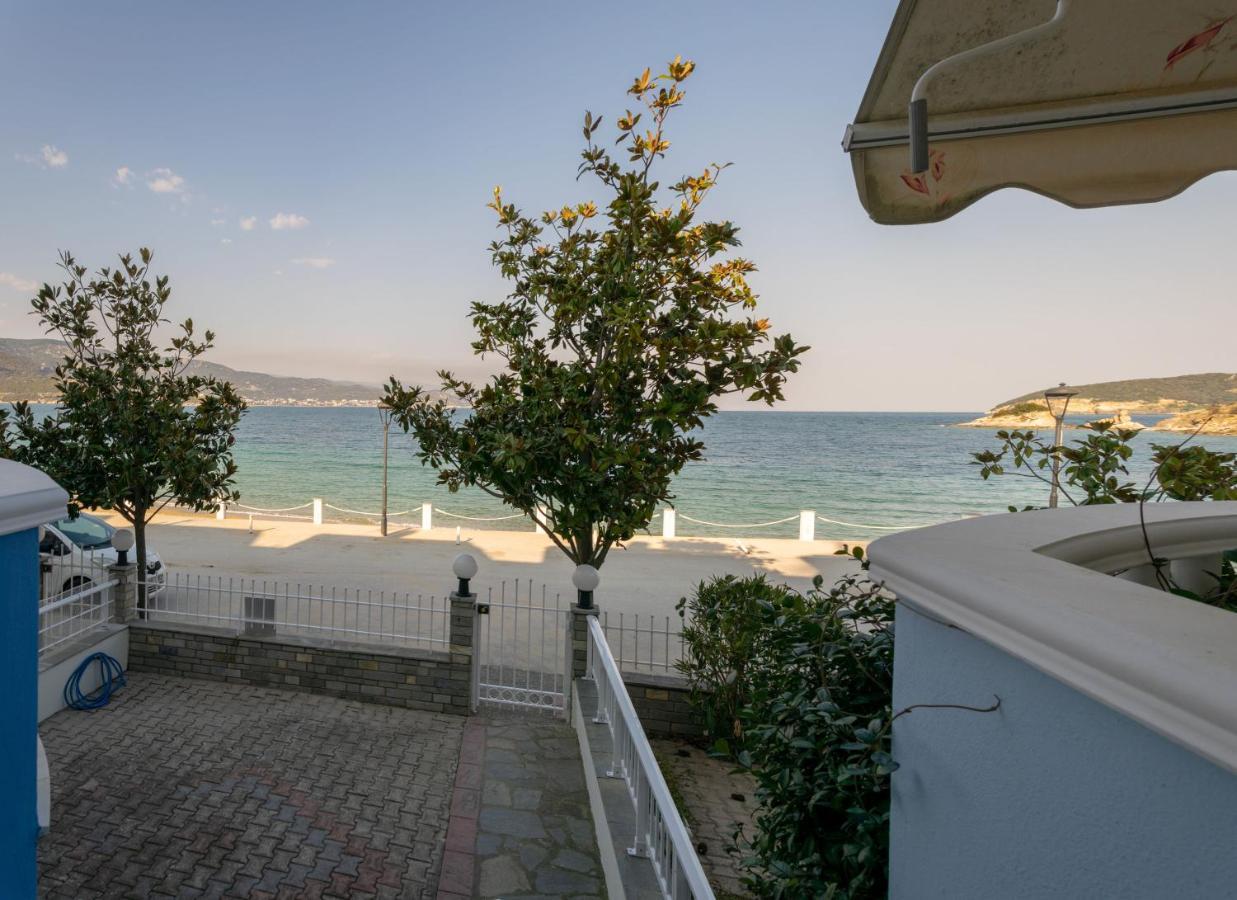 הוילה Nea Iraklitsa Just On The Sea 1 מראה חיצוני תמונה