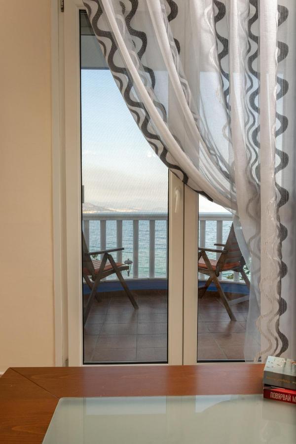 הוילה Nea Iraklitsa Just On The Sea 1 מראה חיצוני תמונה