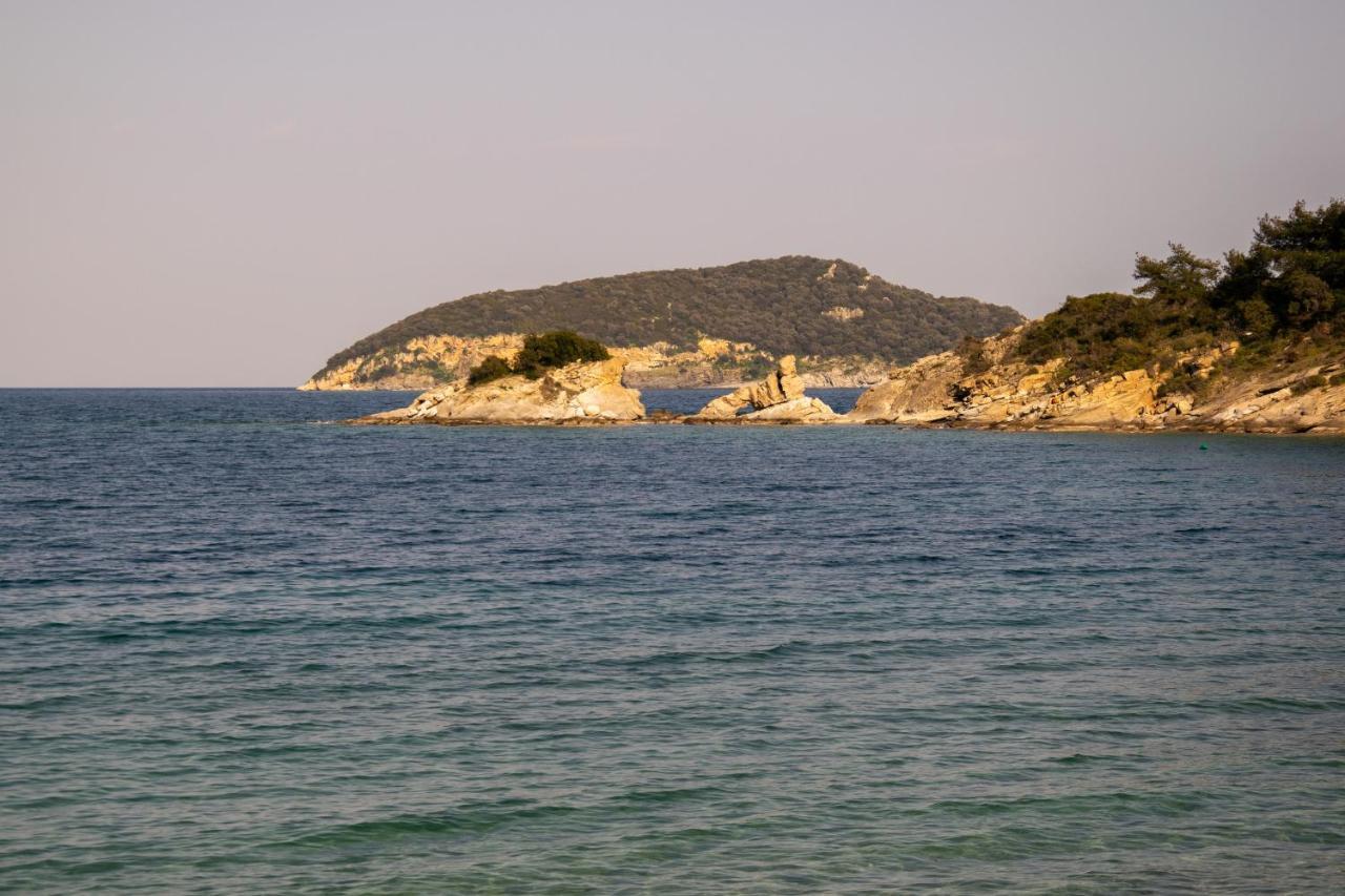הוילה Nea Iraklitsa Just On The Sea 1 מראה חיצוני תמונה